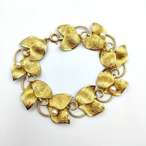 Vintage 1940-50s Forstner 12k Gold Filled Pearl Floral/Leaf Motif Bracelet 7.25"